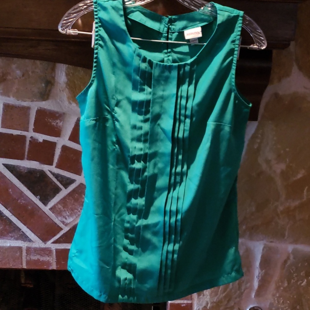 Green top